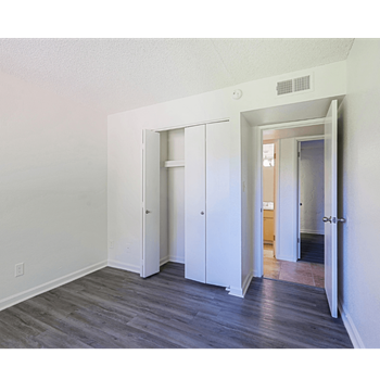 Individually controlled heating & central air